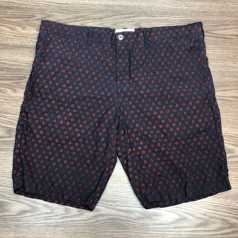 WRK Work Rest Karma Navy w/ Red Check Shorts 38